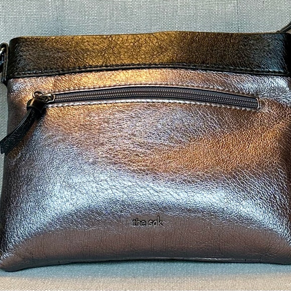 The Sak like new purse. Metallica look, yet soft and comfortable. - Picture 5 of 5